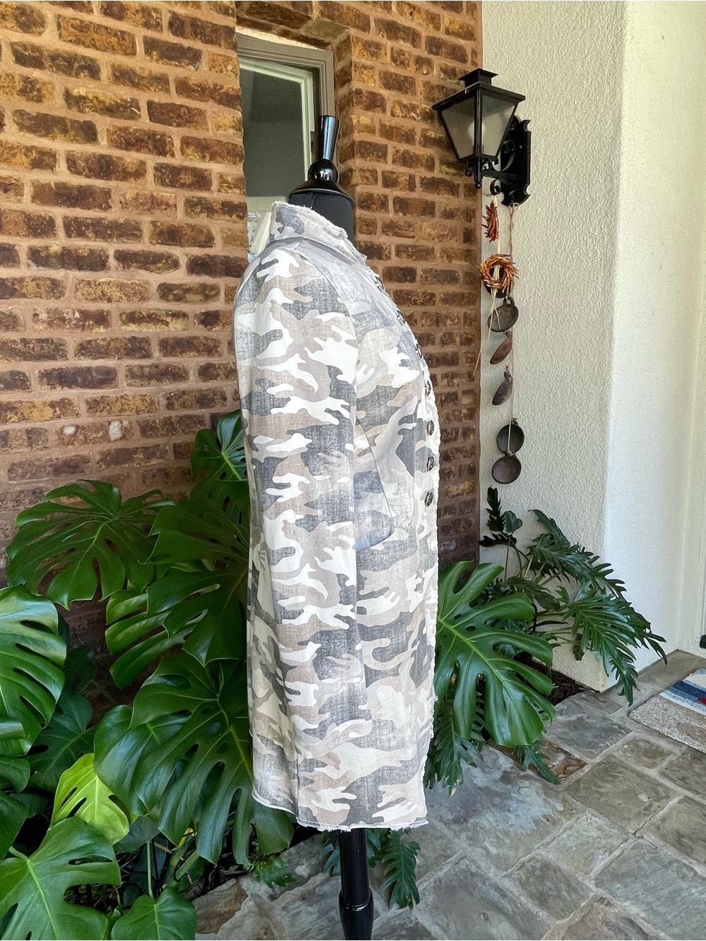 Women's Camo Military-Style Long Light Weight Trench Coat-- Neutral Camo - Picture 2 of 6